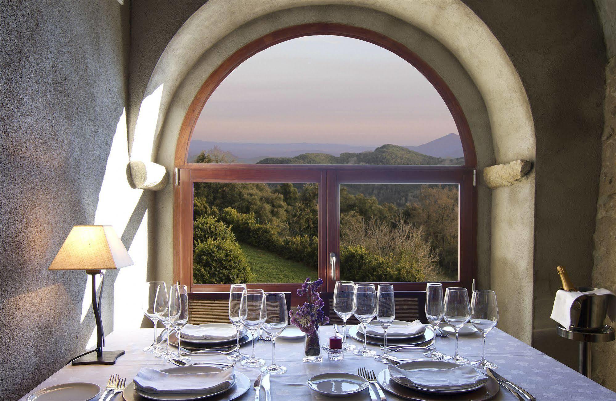 Hotel Restaurante El Ventos Сан-Фелиу-де-Пальерольс Экстерьер фото