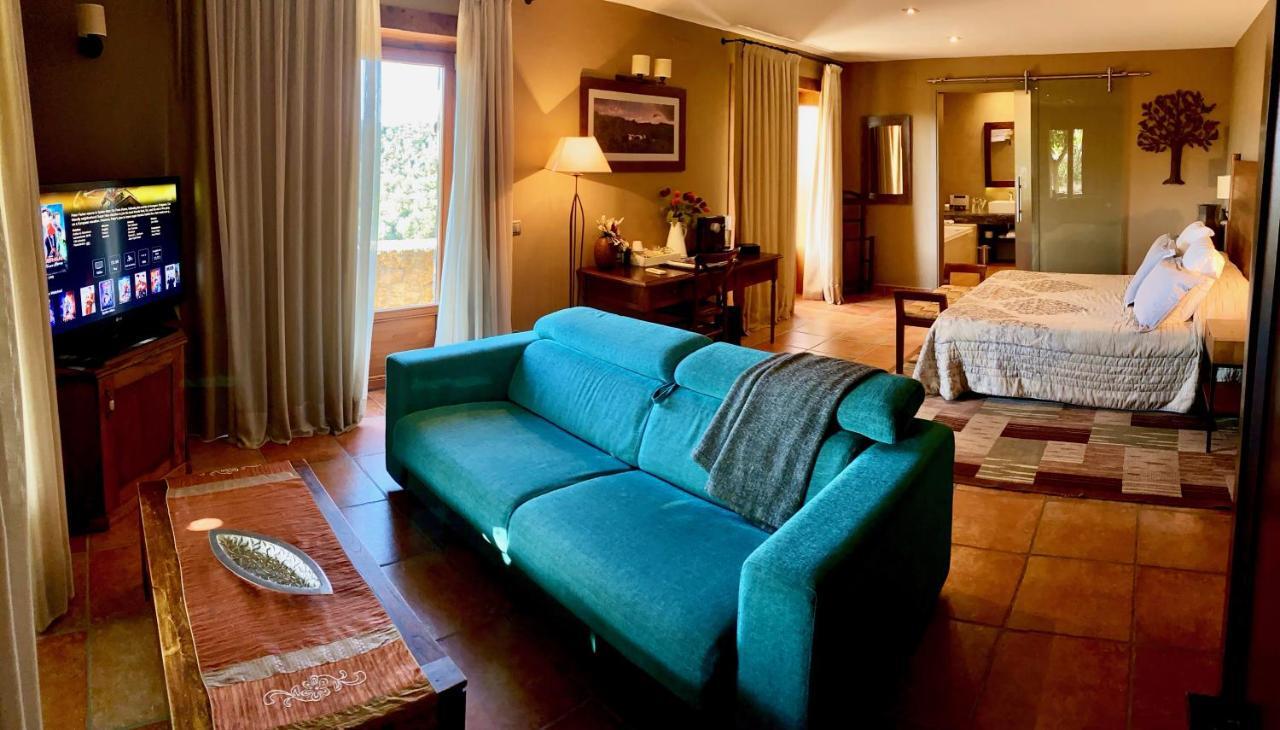 Hotel Restaurante El Ventos Сан-Фелиу-де-Пальерольс Экстерьер фото