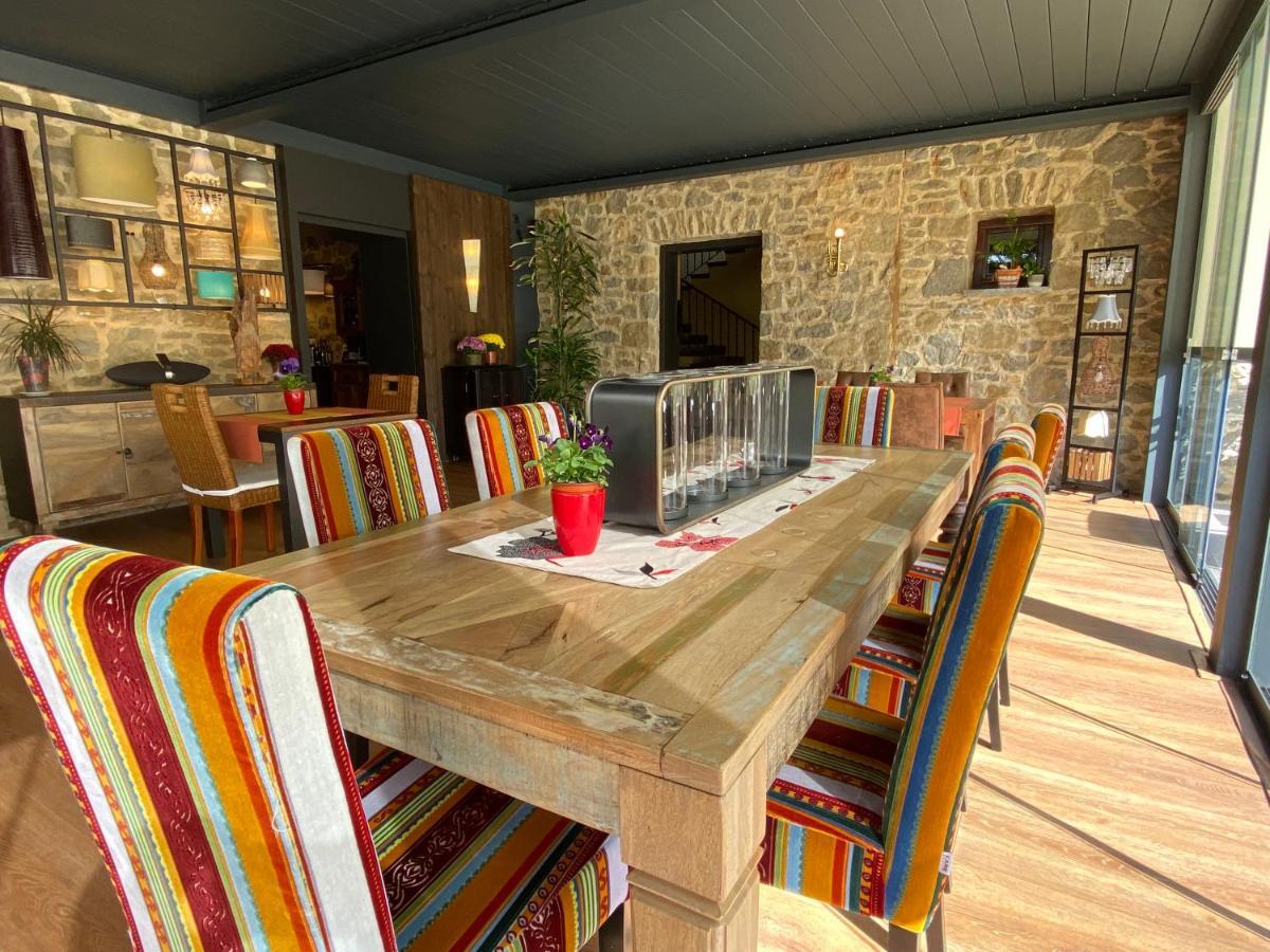 Hotel Restaurante El Ventos Сан-Фелиу-де-Пальерольс Экстерьер фото
